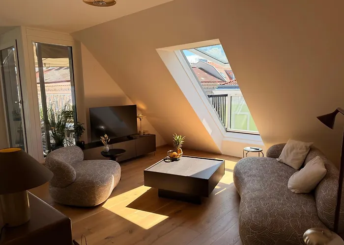 New Charming Rooftop With Terrace *